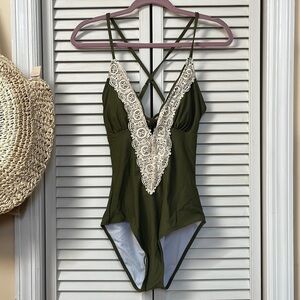 Cupshe One Piece NWT